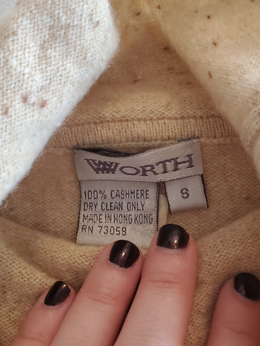 Worth Women's Cream Cashmere Sweater - Luxurious Lightweight Knit